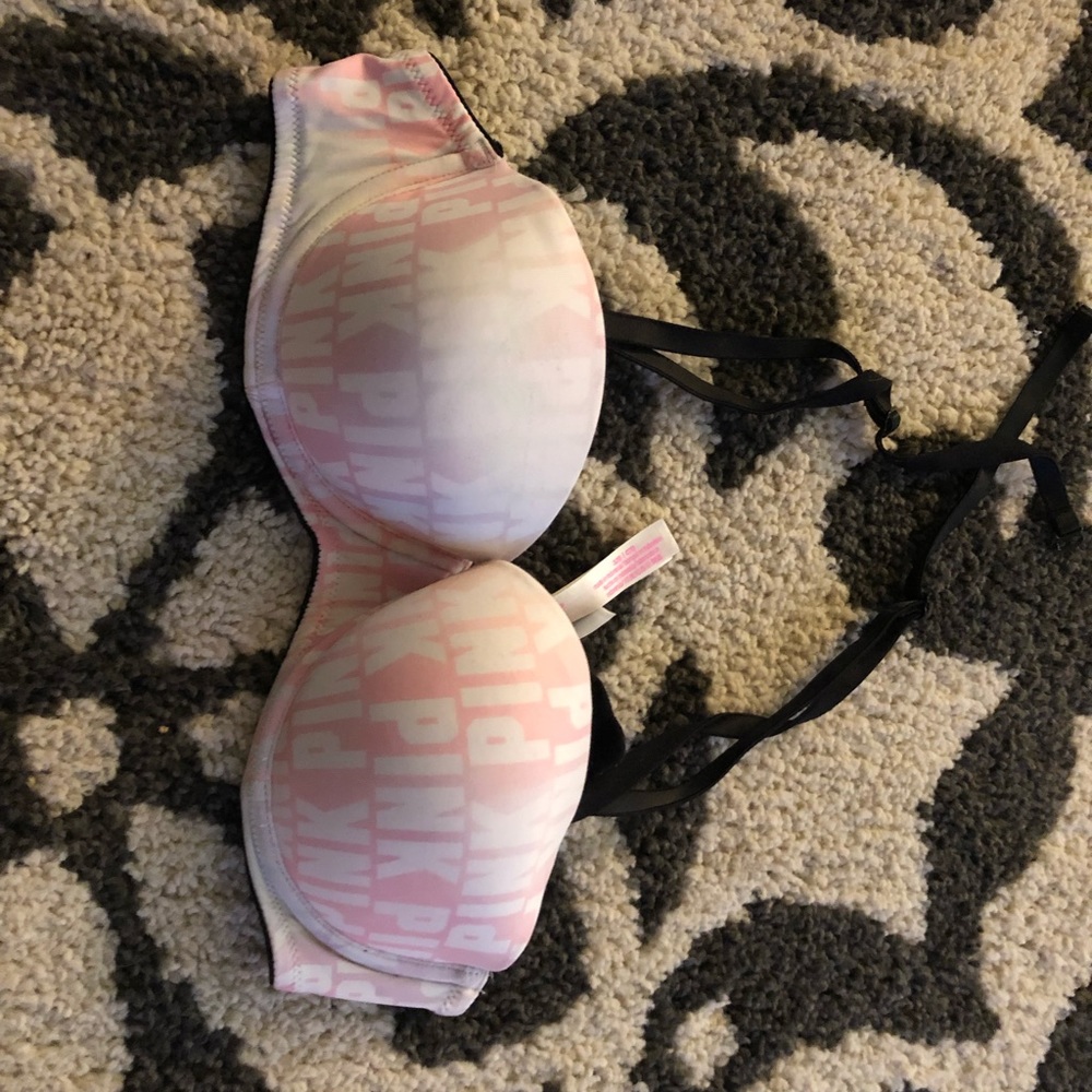 VS Pink bra